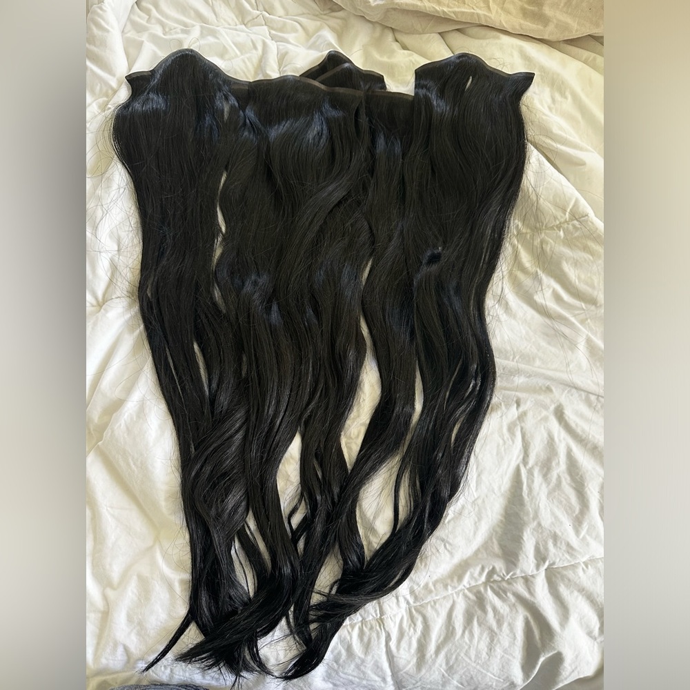 BELLAMI hair extensions CLIP IN
